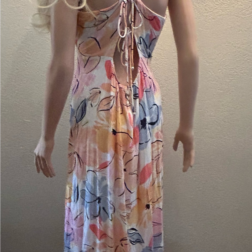 Rip Curl Vibrant Floral peek a boo back Maxi Dress - Picture 6 of 12